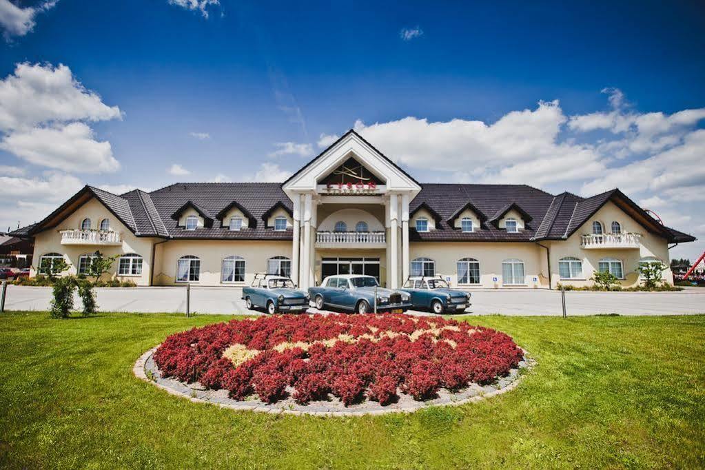 Parkhotel Lyson Inwałd Exterior foto